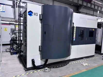 Klokke- og smykkebeleggingsmaskin